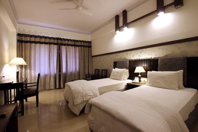 Shiva Oasis Resort Neemrana Quarto foto